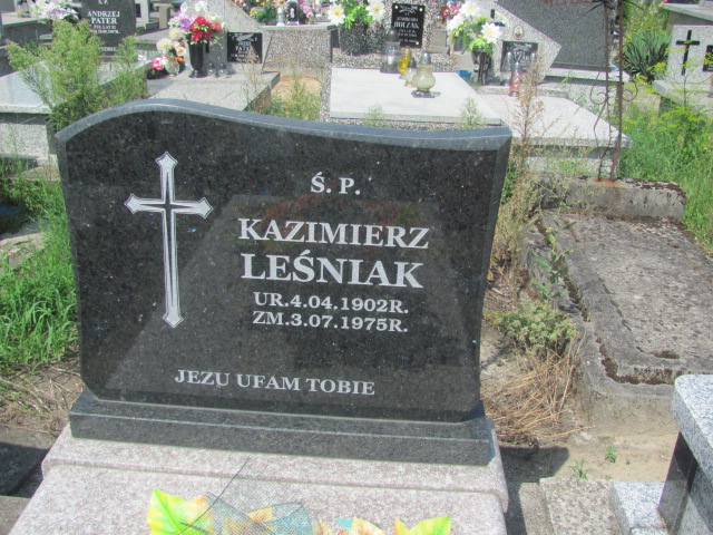 Kazimierz Leśniak 1902 Nowy Korczyn - Grobonet - Wyszukiwarka osób pochowanych