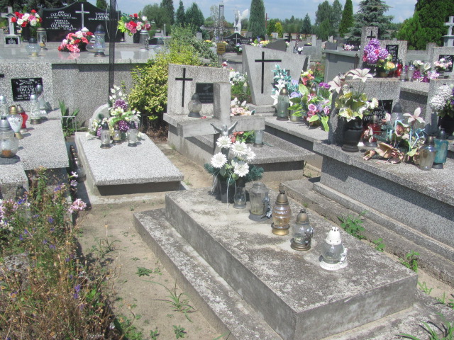  NN Nowy Korczyn - Grobonet - Wyszukiwarka osób pochowanych