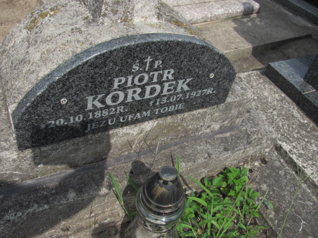 Piotr Kordek 1882 Nowy Korczyn - Grobonet - Wyszukiwarka osób pochowanych